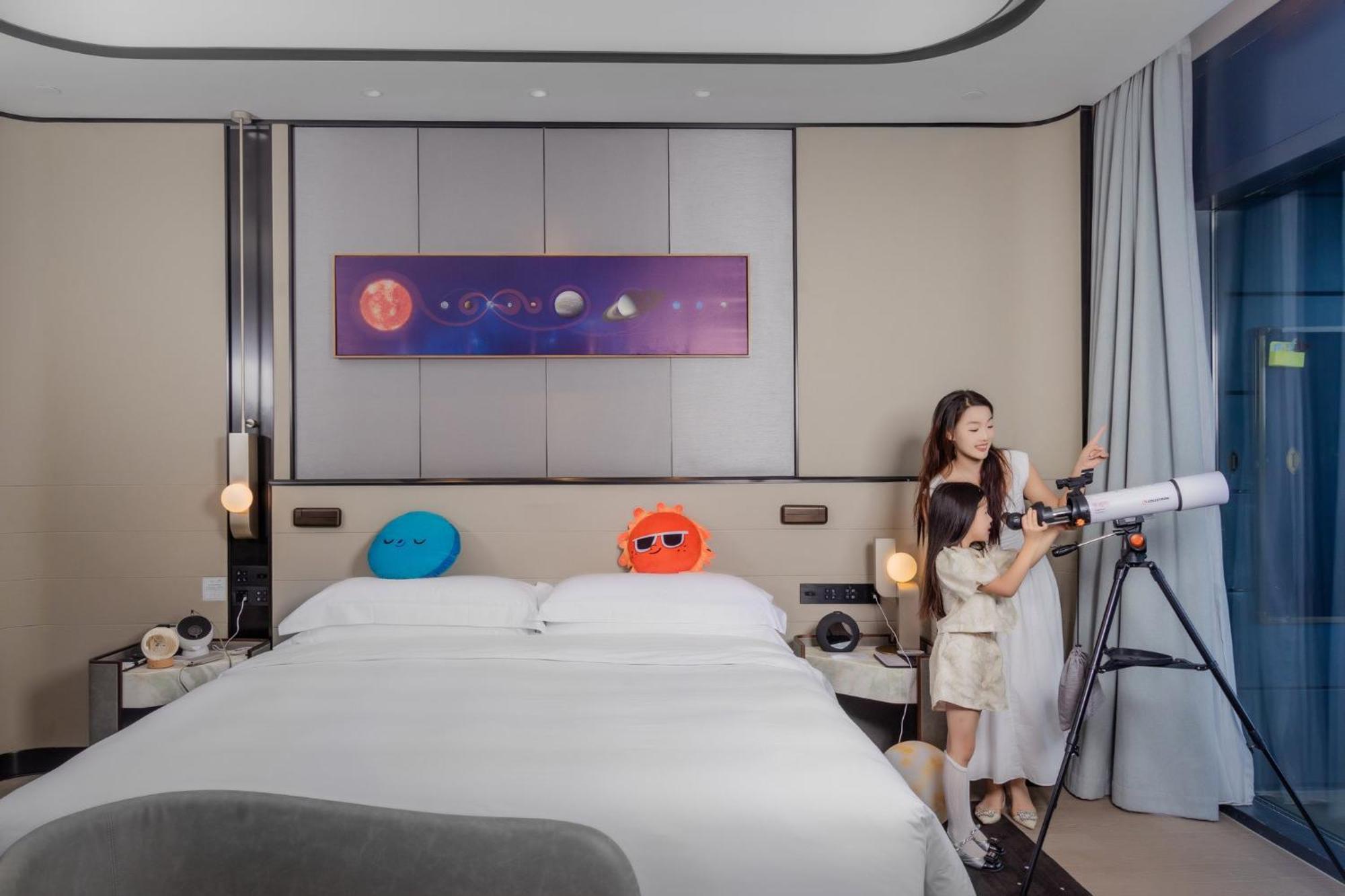 Intercontinental Shanghai Harbour City By Ihg Nanhui Esterno foto