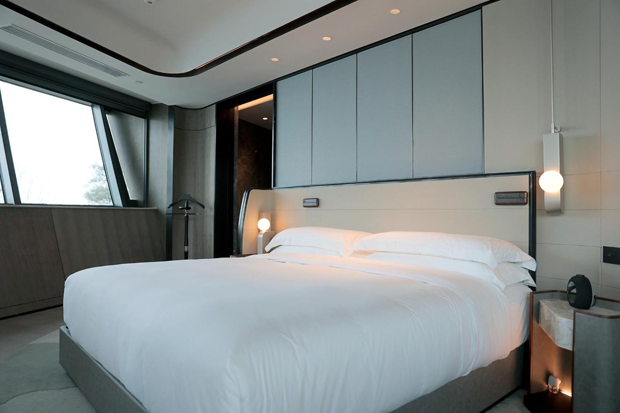 Intercontinental Shanghai Harbour City By Ihg Nanhui Esterno foto