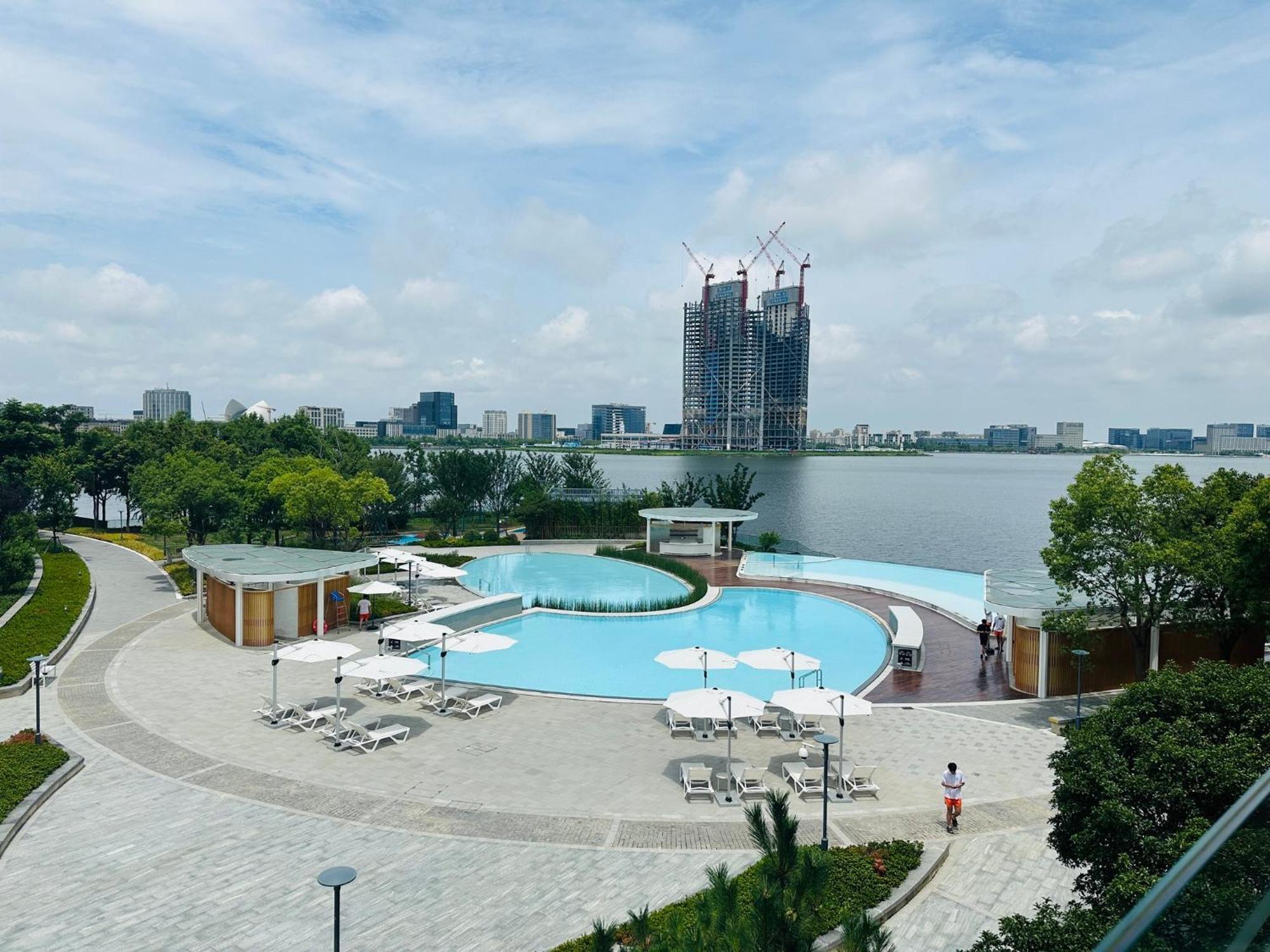 Intercontinental Shanghai Harbour City By Ihg Nanhui Esterno foto