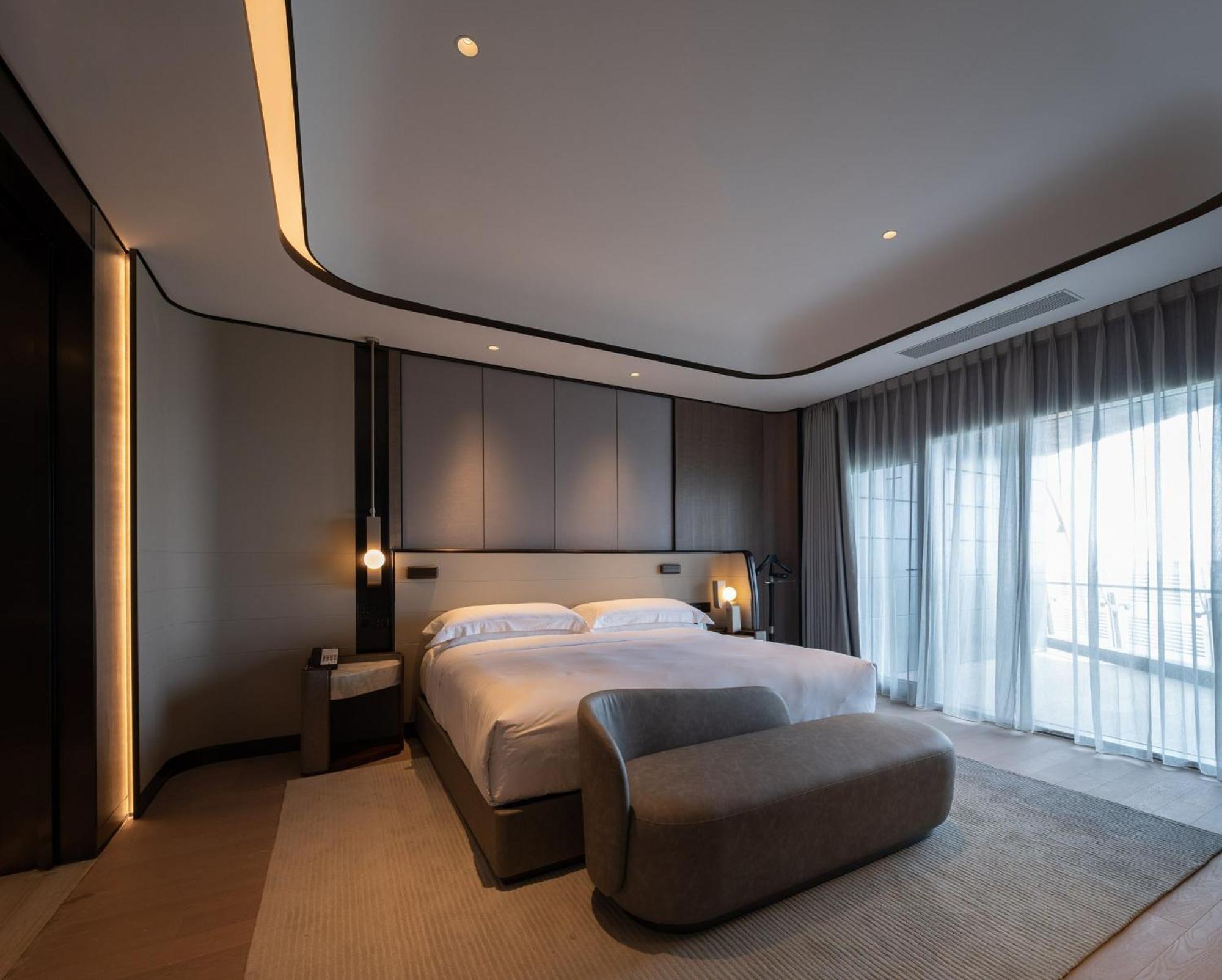 Intercontinental Shanghai Harbour City By Ihg Nanhui Esterno foto