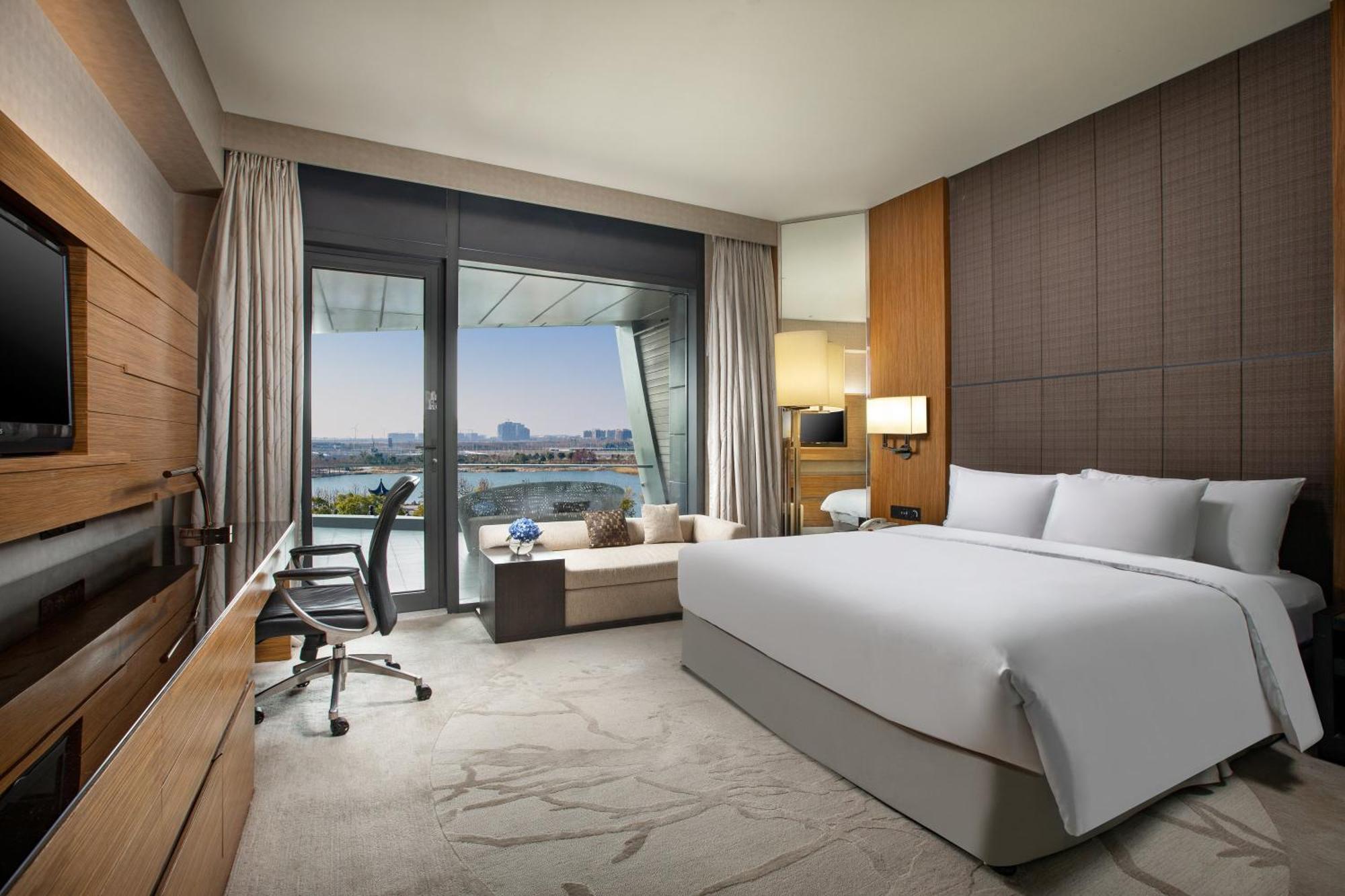 Intercontinental Shanghai Harbour City By Ihg Nanhui Esterno foto
